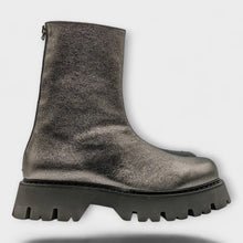 Load image into Gallery viewer, Lunare