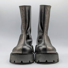 Load image into Gallery viewer, Lunare