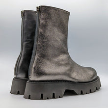 Load image into Gallery viewer, Lunare