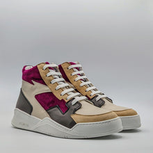 Load image into Gallery viewer, Gnhisciu