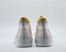 Load image into Gallery viewer, Judiziu