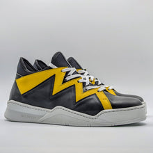 Load image into Gallery viewer, Mozzeca Jakson