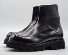 Carica l'immagine nel visualizzatore di Gallery, Vettore