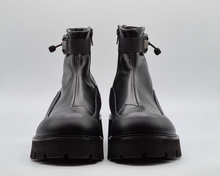 Load image into Gallery viewer, Priora