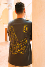 Carica l'immagine nel visualizzatore di Gallery, Aiccccro 26 t-shirt in cotone biologico
